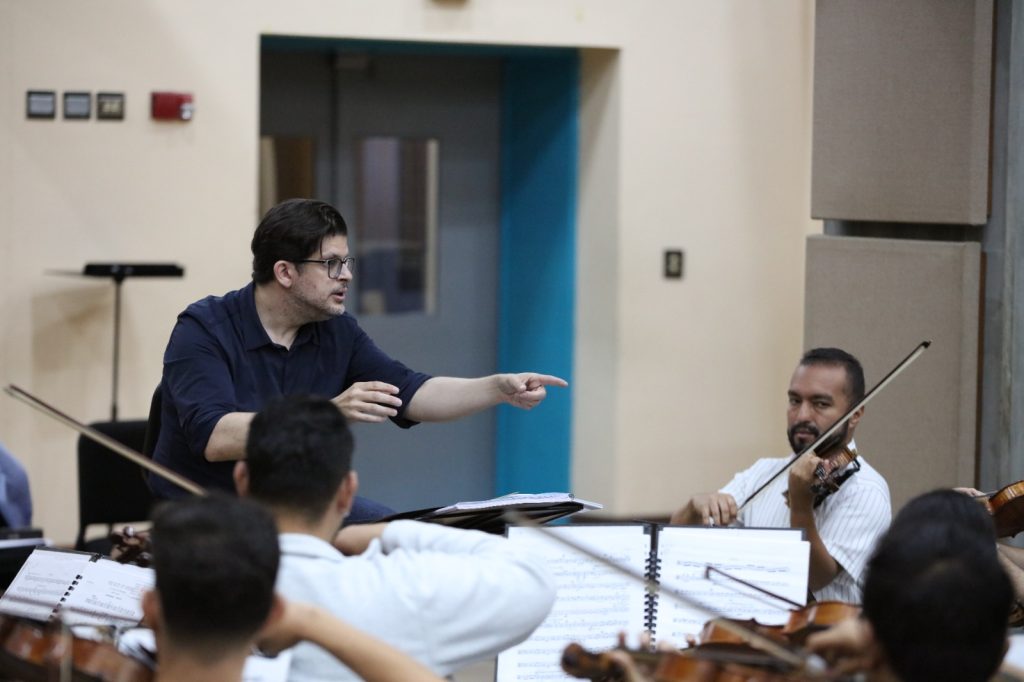 El español Tomàs Grau repite en la Sala Simón Bolívar este fin de semana
