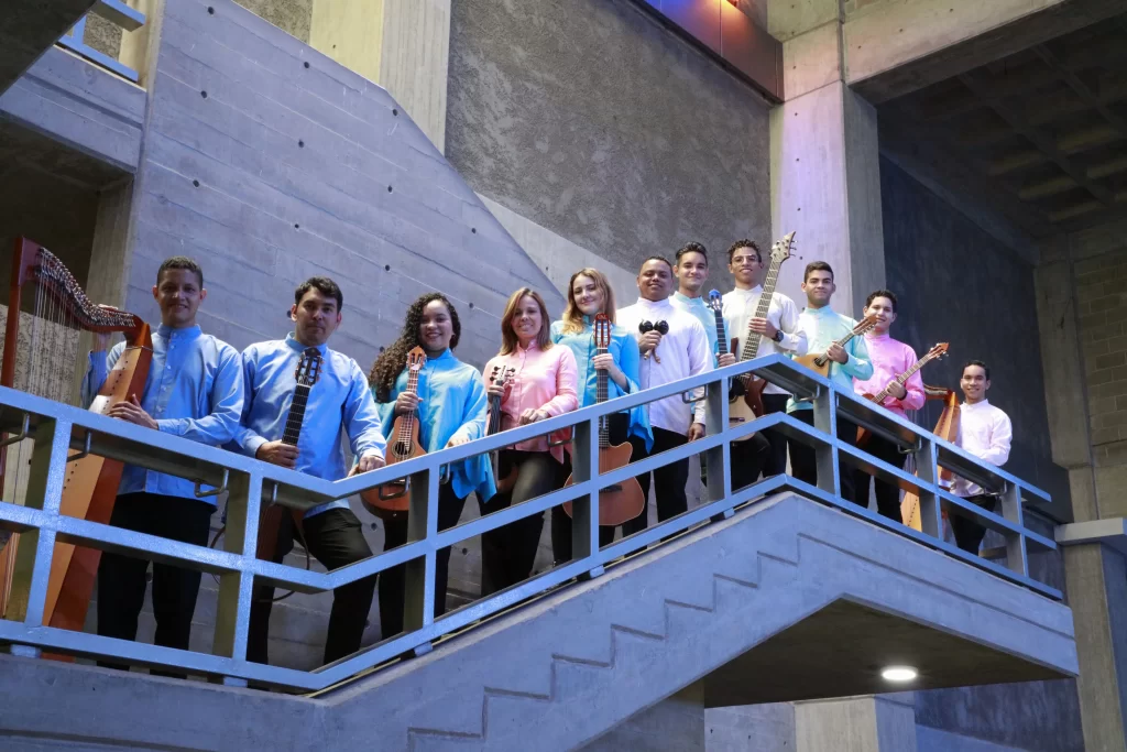SISTEMA FUSION ENSEMBLE (6)